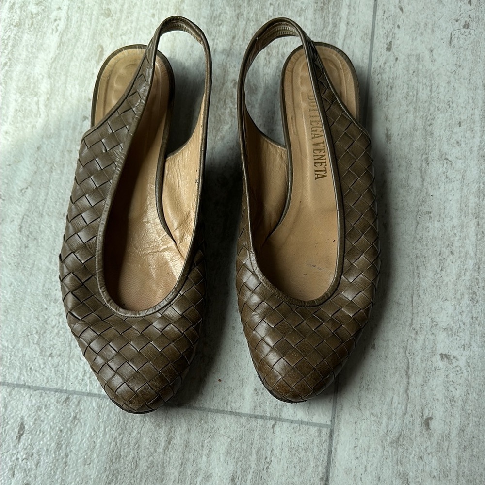 Bottega Veneta Brown Leather Woven Flats